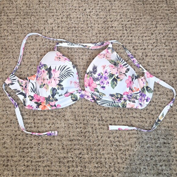 Shade & Shore Bikini Top - Picture 1 of 4